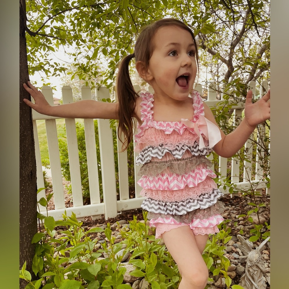 Toddler Girl’s Romper (multiple sizes available!)